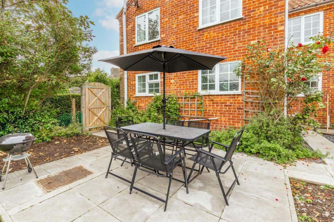 Abbey Farm Cottages Bacton  Eksteriør billede